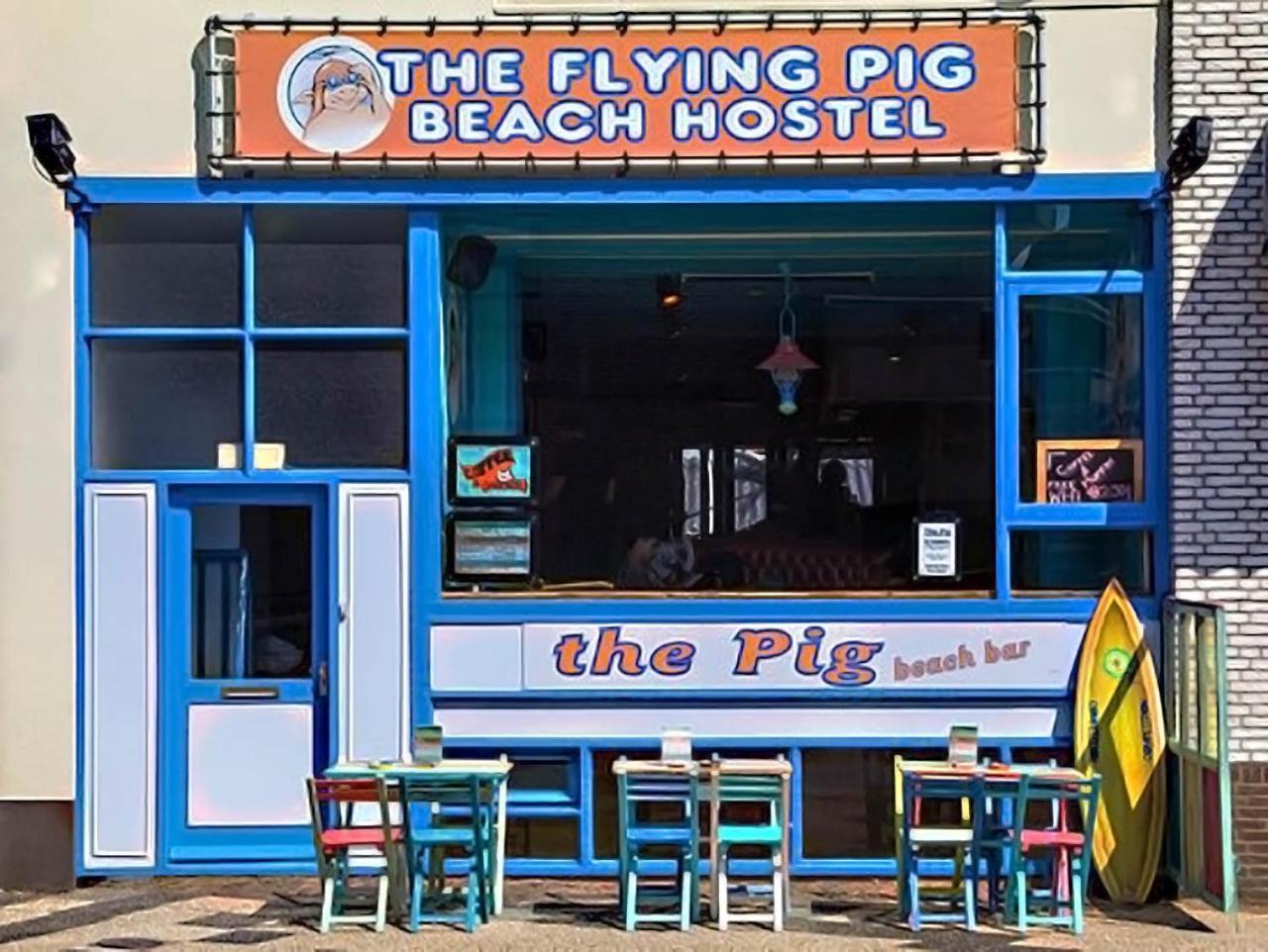 The Flying Pig Beach Hostel, Ages 18 - 40 Noordwijk Exterior photo